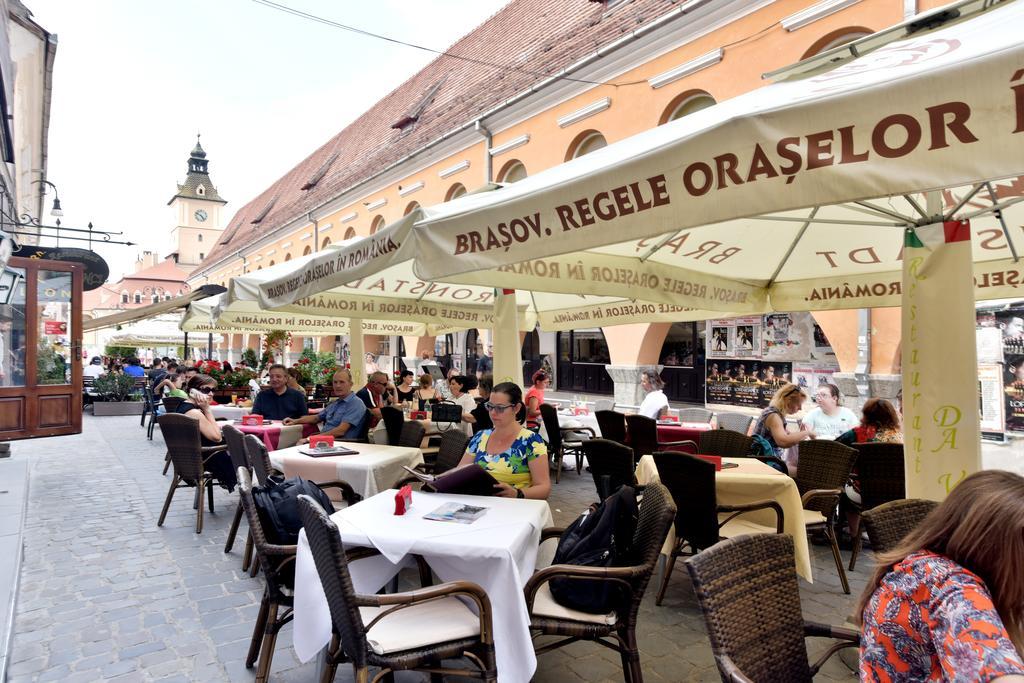 Hotel Da Vinci Braşov Esterno foto