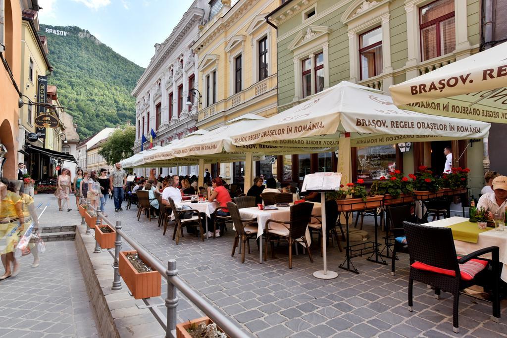 Hotel Da Vinci Braşov Esterno foto